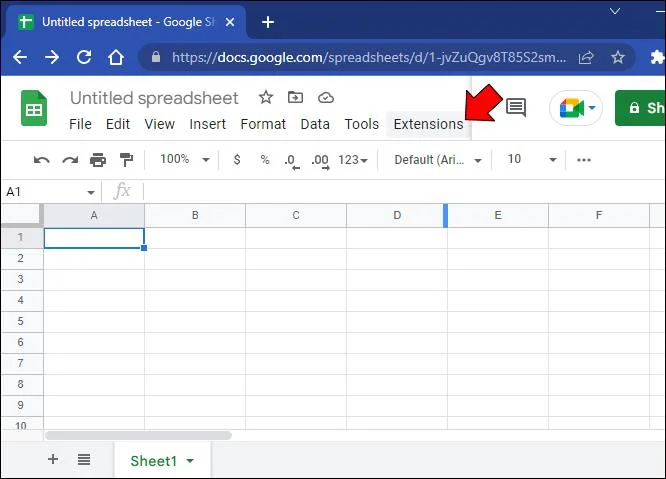 Slik slår du sammen faner i Google Sheets