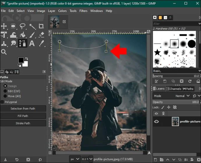 Как да използвате инструмента Path в GIMP