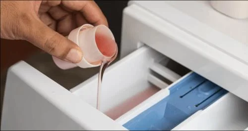 Kā notīrīt peles paliktni