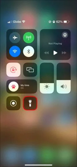 Πώς να διορθώσετε ότι ο φακός του iPhone δεν λειτουργεί
