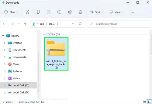 Hvernig á að gera verkefnastikuna minni í Windows 11