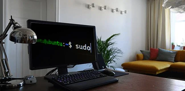Πώς να ελέγξετε ποιος κατέχει ένα αρχείο στο Linux