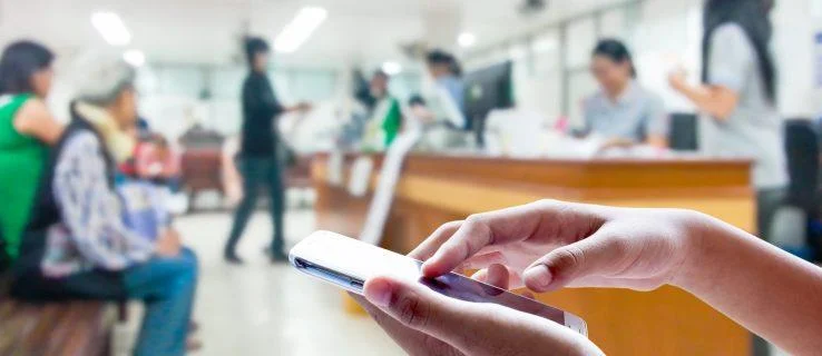 Τα ρομπότ AI θα μπορούσαν σύντομα να λάβουν τις κλήσεις σας στο NHS 111