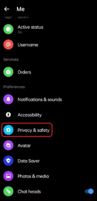 Jak zobrazit omezené zprávy v Messengeru