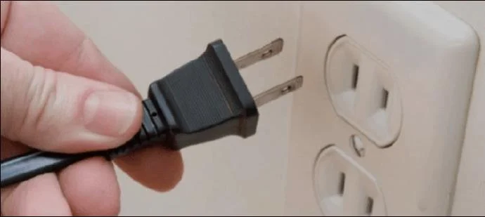 Как да изключите режима на магазин на телевизор Hisense