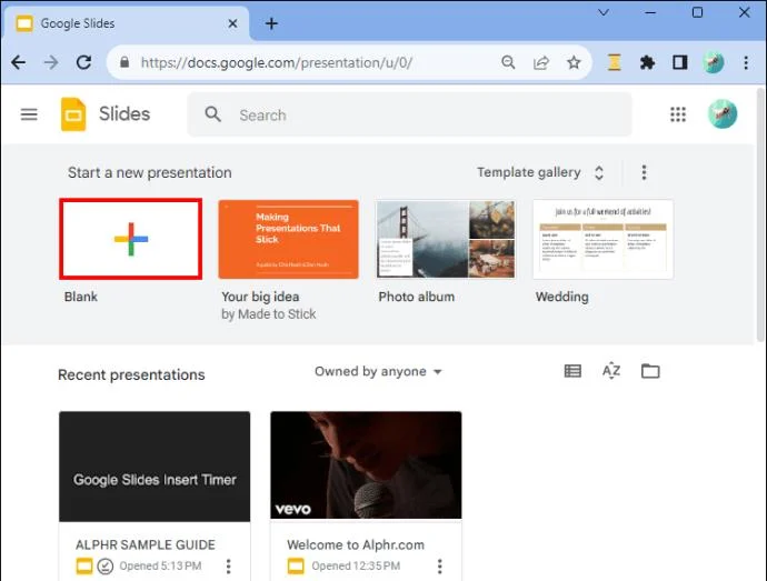 Как да редактирате долния колонтитул в Google Презентации