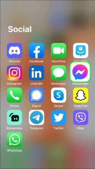 Πώς να στείλετε συνημμένα στο Facebook Messenger