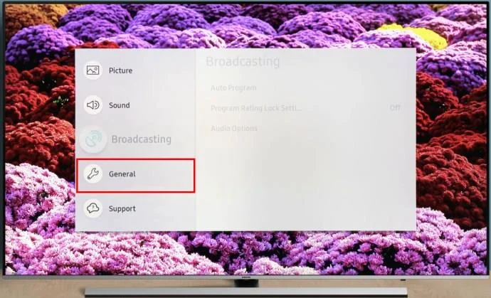 Kuinka muodostaa yhteys Wi-Fi-verkkoon Samsung-televisiossa