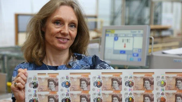 Новата банкнота от десет лири: десет интересни факта за новия десет лири
