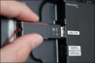 Как да актуализирате фърмуера на телевизор Sony