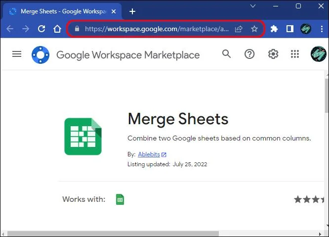 Slik slår du sammen faner i Google Sheets