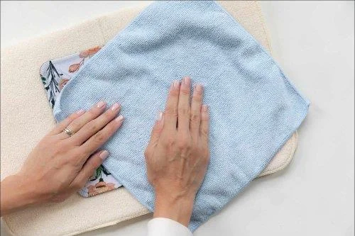 Kā notīrīt peles paliktni