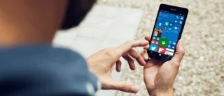 Microsoft може відмовитися від емуляції Windows 10 Android App