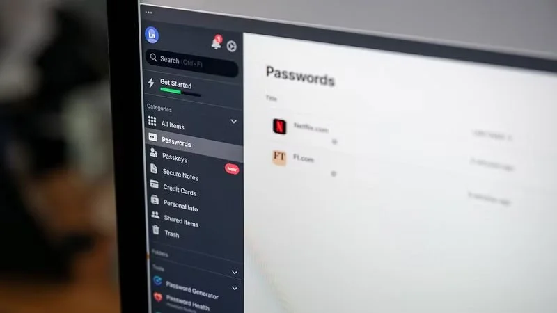 Чому ця вбудована функція Credential Manager у Windows не може замінити менеджер паролів?