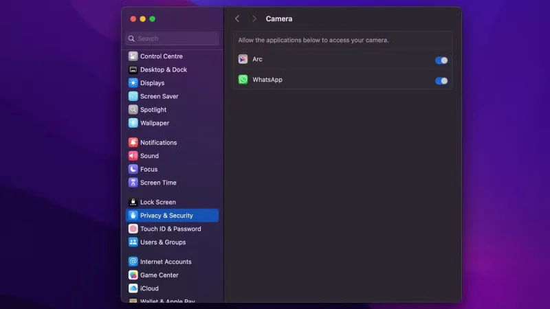 Hvordan ved man, om nogen har installeret overvågningssoftware på sin bærbare computer?
