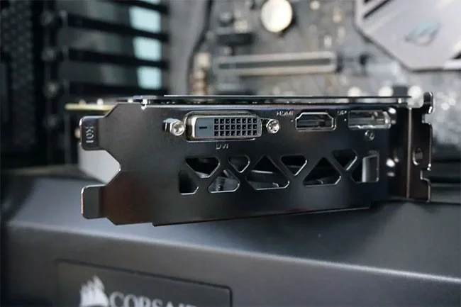 Sådan bruger du flere computerskærme effektivt på samme tid