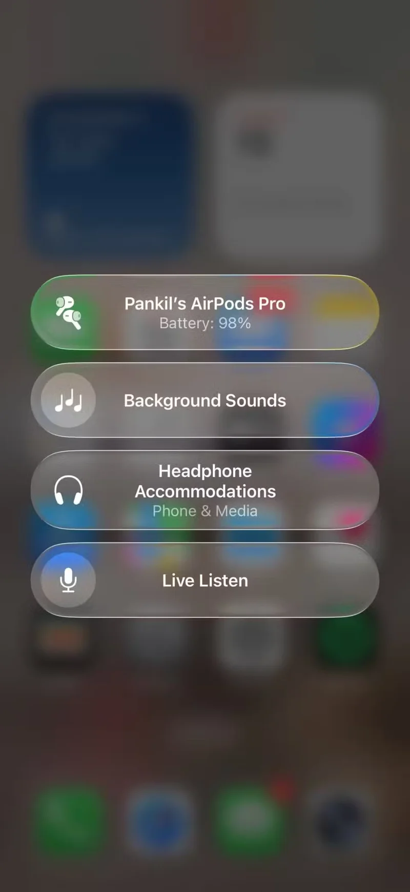 Jak používat funkci Upozornění na konverzaci a Živý poslech na AirPods