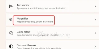 Jak invertovat barvy obrazovky pomocí Lupy ve Windows 11