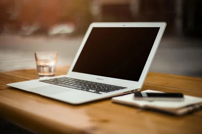 Top 3 nasveti za pretvorbo vaše pisarne v brezpapirno Top 3 nasveti za pretvorbo vaše pisarne v brezpapirno