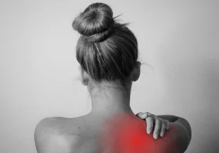4 arsyet pse çdo punonjës zyre duhet të përdorë një karrige ergonomike
