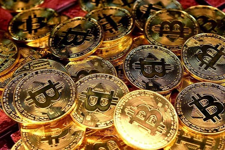 Κορυφαίοι τρόποι για να κερδίσετε εύκολα χρήματα με Bitcoin!