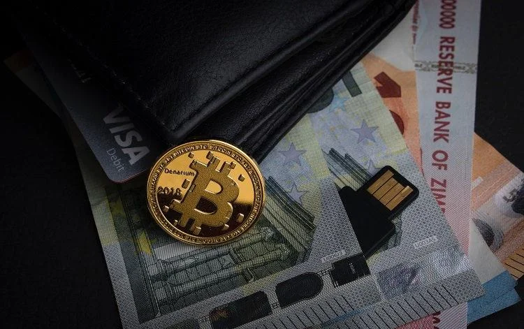 Univerze, kjer lahko z Bitcoin plačate šolnino