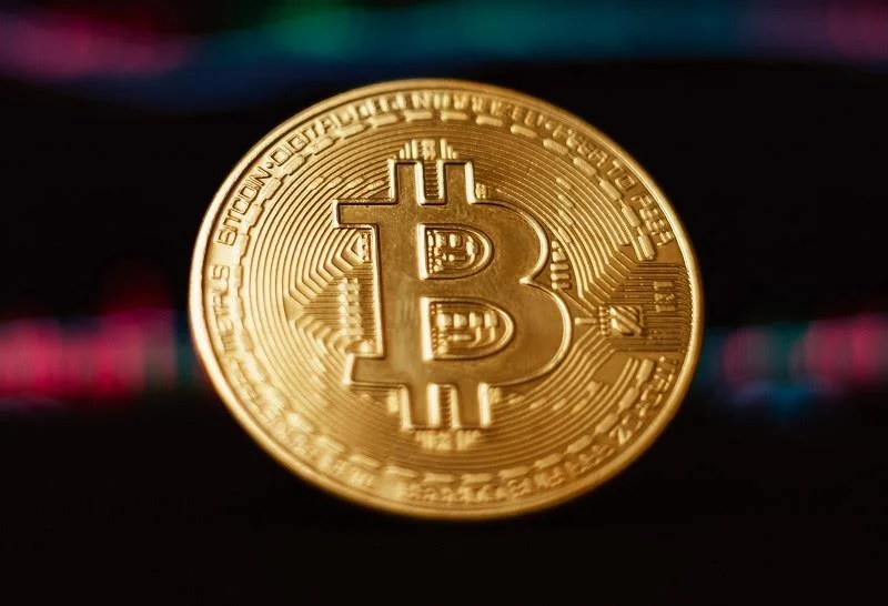 Как да защитите своите биткойни с хартиен портфейл или онлайн портфейл или не?
