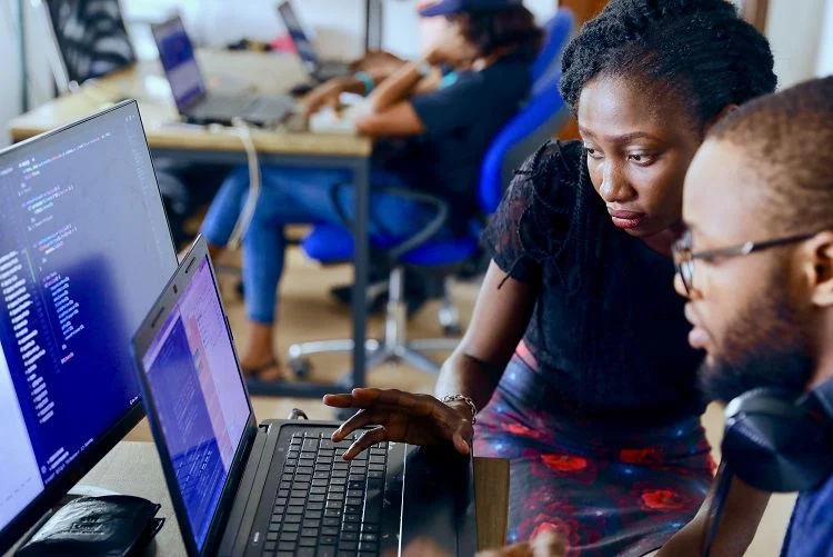 Razumevanje vlog in odgovornosti IT svetovalca