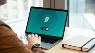 Smart DNS срещу VPN: Кое е най-доброто за целите на поточно предаване в Windows