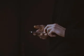 6 Χρήσιμα κόλπα για να βελτιώσετε την τεχνική γραπτών μηνυμάτων σας