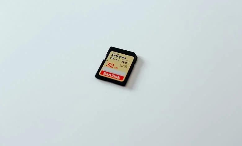 Какво е TF (TransFlash) карта и как се различава от Micro SD
