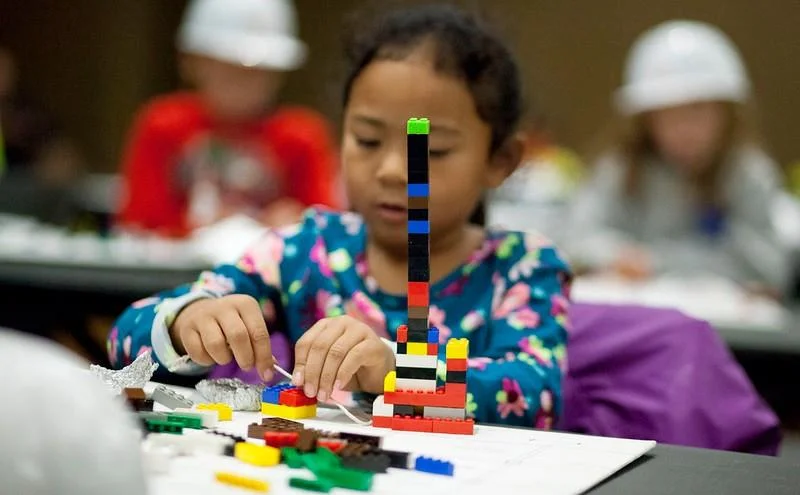 Google Meet za učitelje: popolna vadnica in 8 uporabnih nasvetov