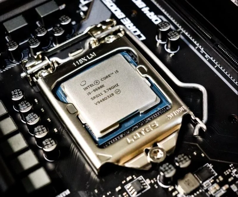 Windows 11 na nepodporovaném CPU: Prozkoumány možnosti