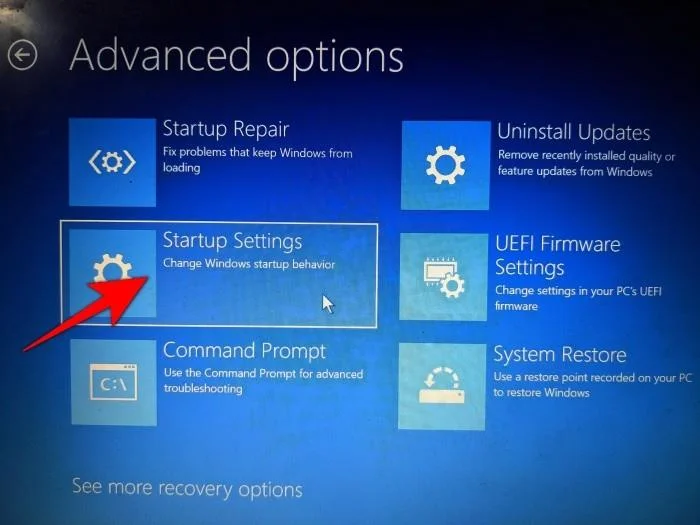 Prázdné místo na hlavním panelu Windows 11: Jak získat statistiky výkonu a další
