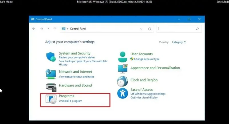 5 būdai, kaip rankiniu būdu pašalinti naujinimą sistemoje „Windows 11“ (2026 m.)