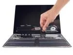 Розбирання показує, що ноутбук Surface та Surface Pro неможливо відремонтувати