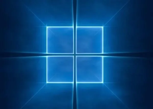 Stáhněte si tuto předělávku klasické tapety „Hero“ z Windows 10 inspirovanou systémem Windows 11.